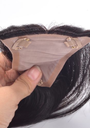 caschetto femminile